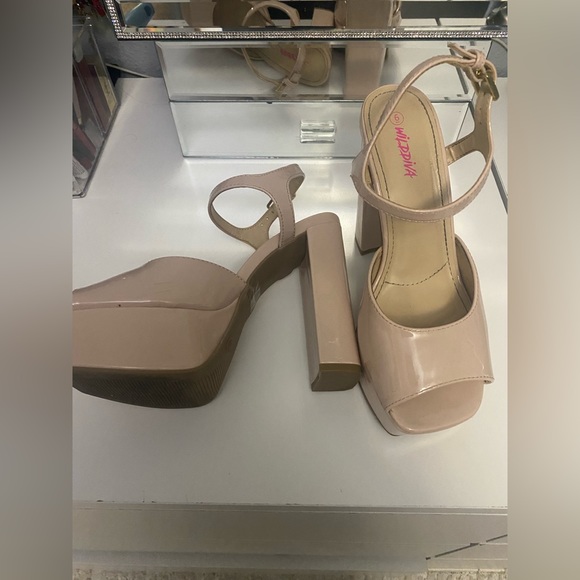 Block Heels - Picture 3 of 3